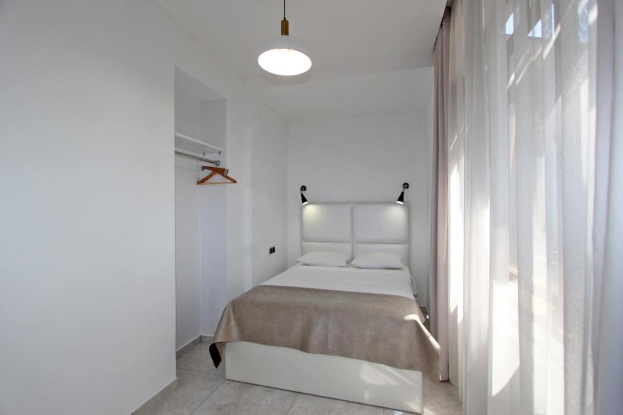 Appartment Lux, 2 Bedroom Jerevan Exteriér fotografie