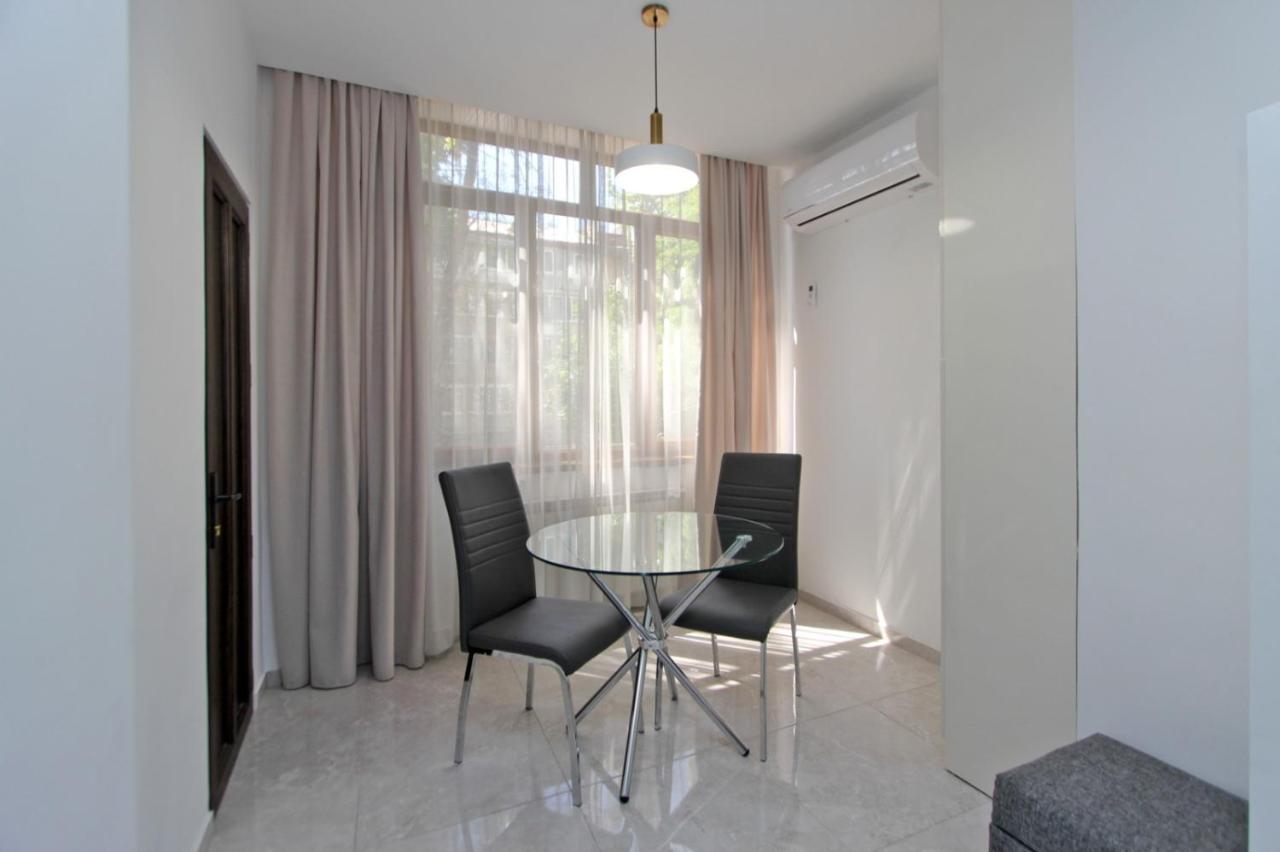 Appartment Lux, 2 Bedroom Jerevan Exteriér fotografie